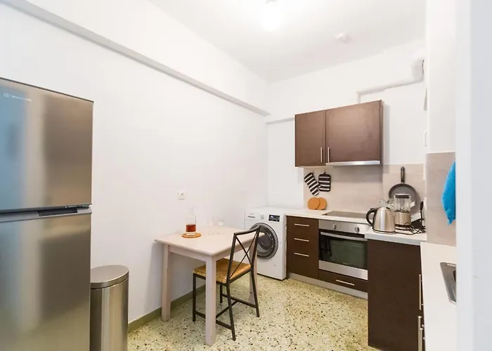 Apartment At Metaxourgio 1 Bed 2 Pers
