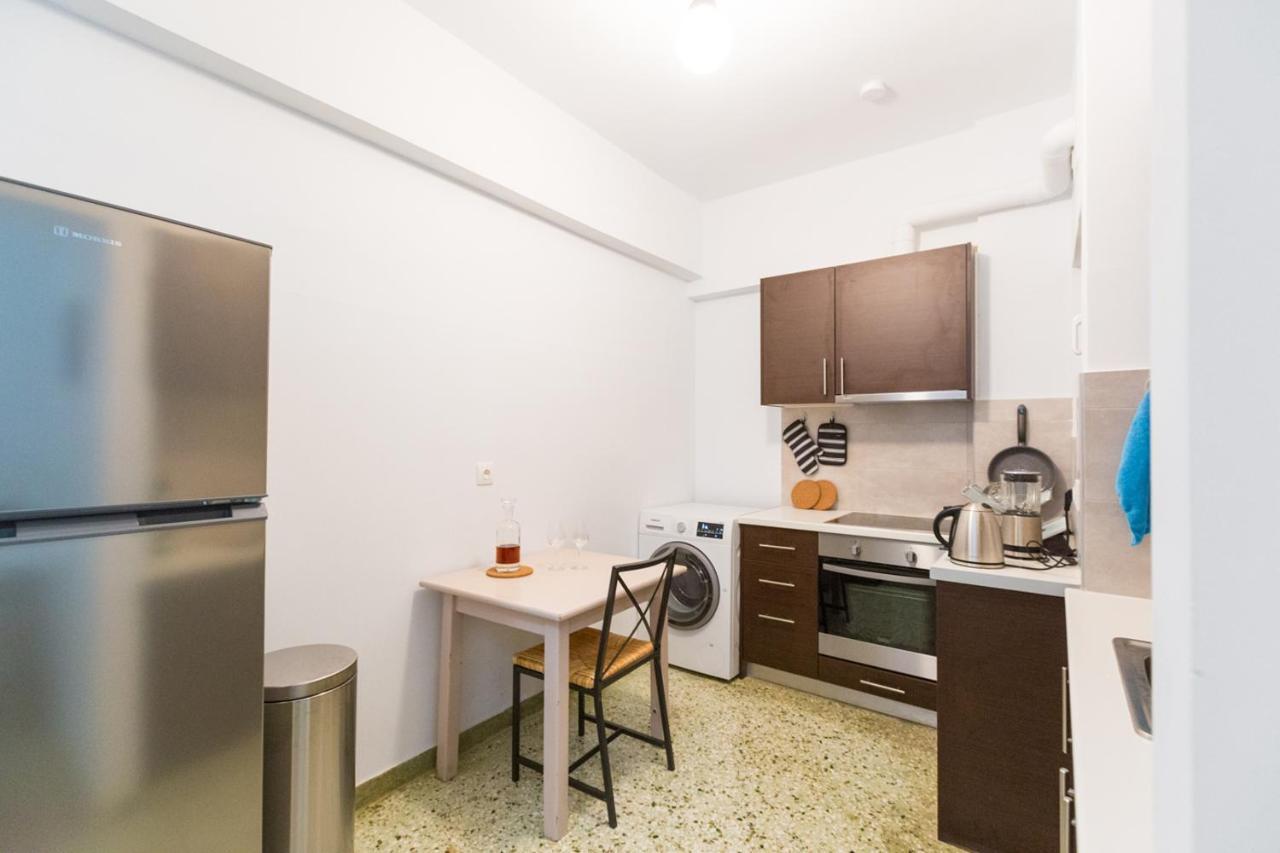 At Metaxourgio 1 Bed 2 Pers * Atena